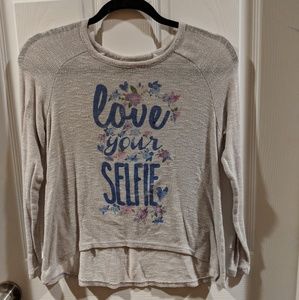 Knit long sleeve shirt